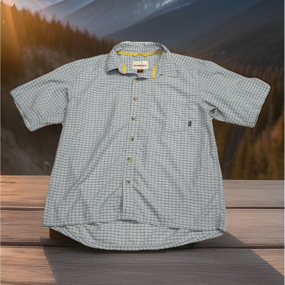 Simms Fishing Shirt Mens Medium Blue Short Sleeve Button Up Performance Outdoors